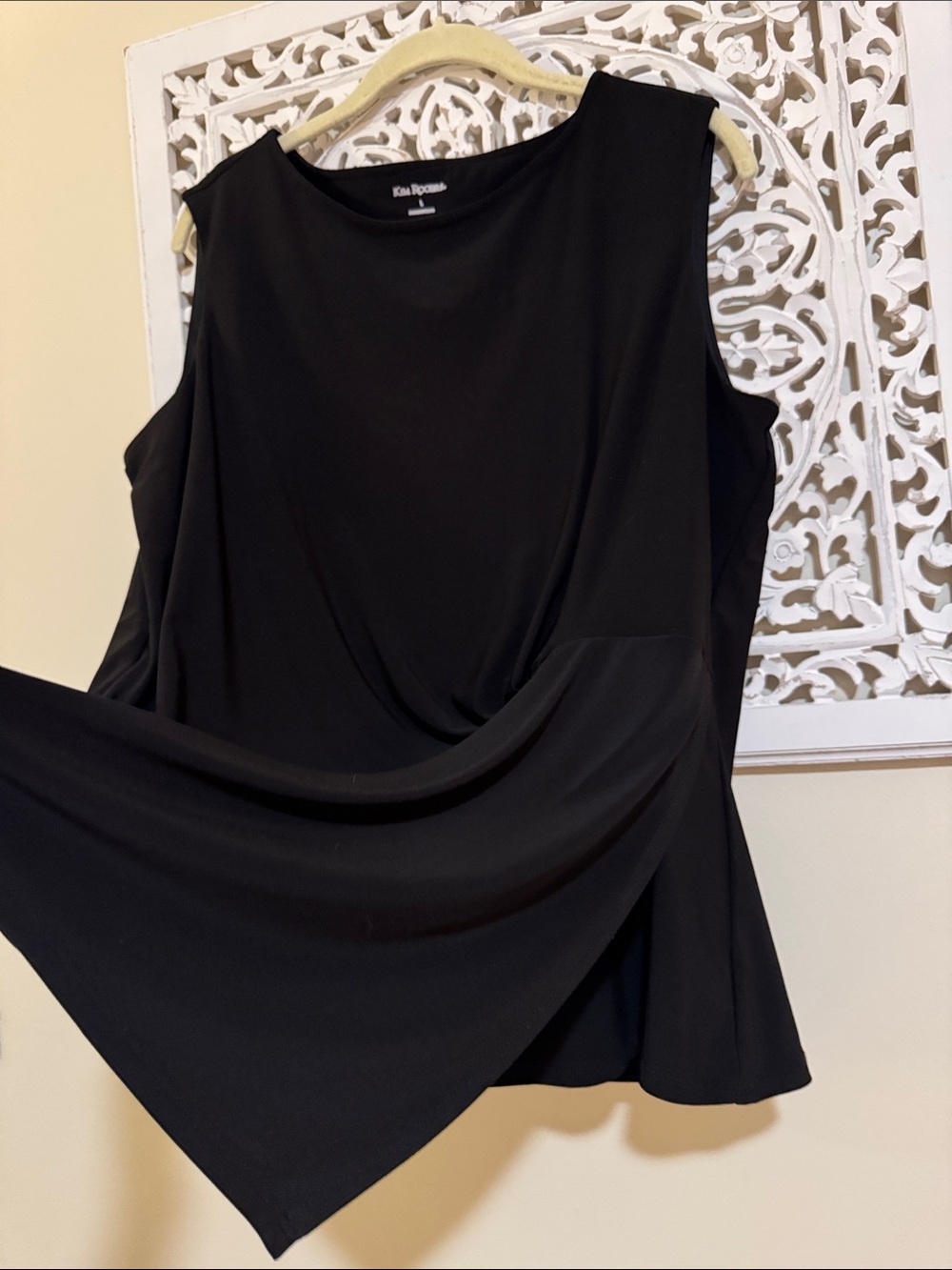 Kim Rogers Black Draped Sleeveless Blouse - Picture 2 of 6